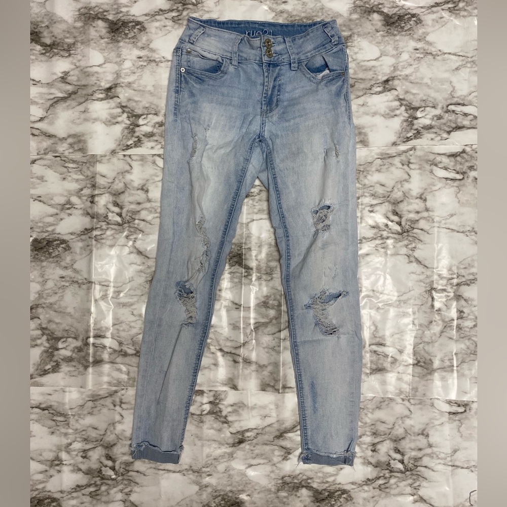 Light Wash Mid Rise Jeggings